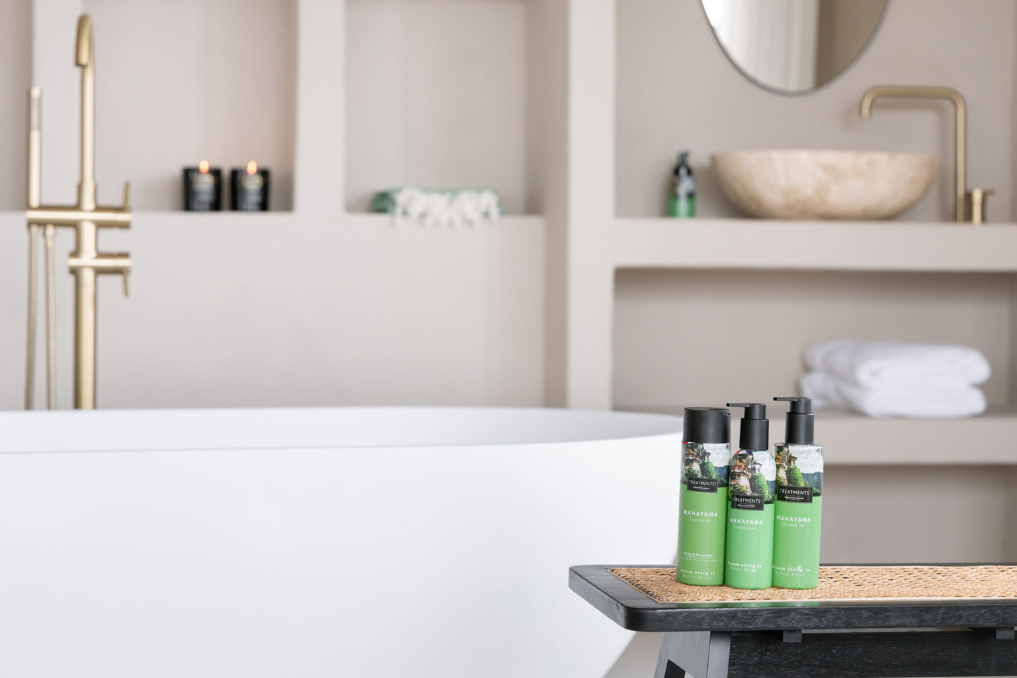 NIEUW! Treatments® - Foaming Shower Gel - Mahayana - 200 ml